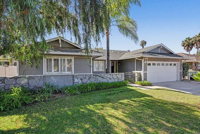 1979 San Pablo Dr, San Marcos, CA 92078