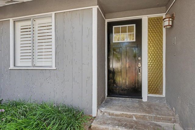 1979 San Pablo Dr, San Marcos, CA 92078