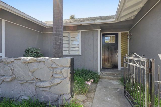 1979 San Pablo Dr, San Marcos, CA 92078
