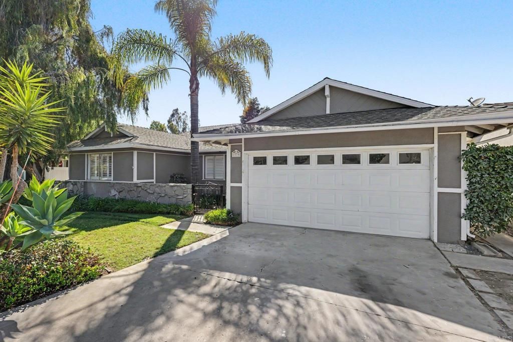 1979 San Pablo Dr, San Marcos, CA 92078