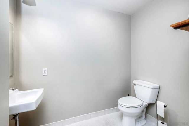 3940 7th Ave 112, San Diego, CA 92103