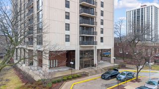 2605 S Indiana Avenue 302, Chicago, IL 60616