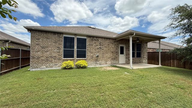 2213 Heaton Street, Forney, TX 75126