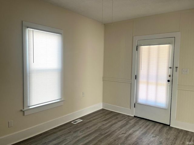 200 Rupper Avenue, Evansville, IN 47720