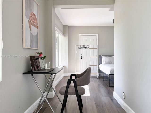 3390 SW 21st St, Fort Lauderdale, FL 33312