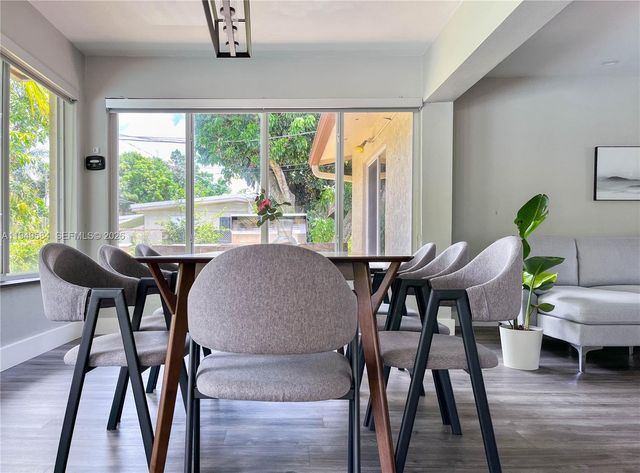 3390 SW 21st St, Fort Lauderdale, FL 33312