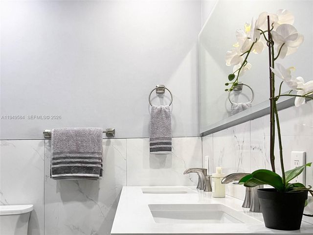 3390 SW 21st St, Fort Lauderdale, FL 33312