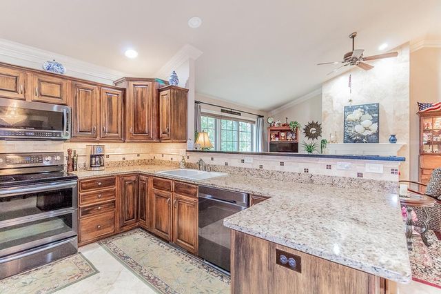4731 WESTBROOK COURT, Appleton, WI 54913