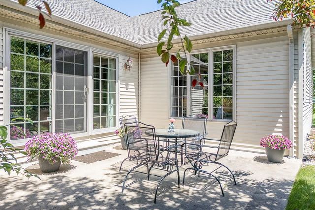 4731 WESTBROOK COURT, Appleton, WI 54913