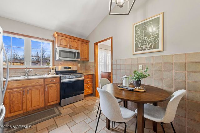 35 Calt Drive, Hazlet, NJ 07730
