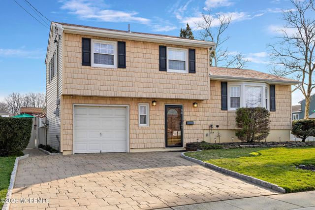 35 Calt Drive, Hazlet, NJ 07730