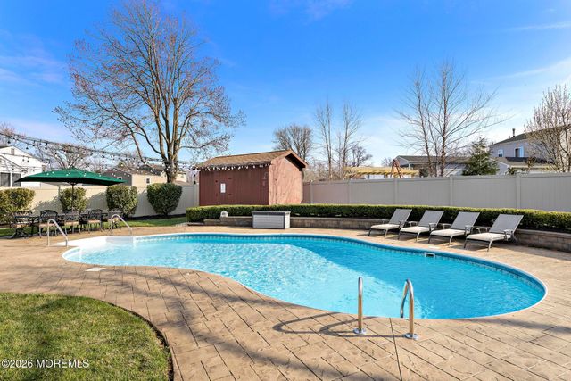 35 Calt Drive, Hazlet, NJ 07730
