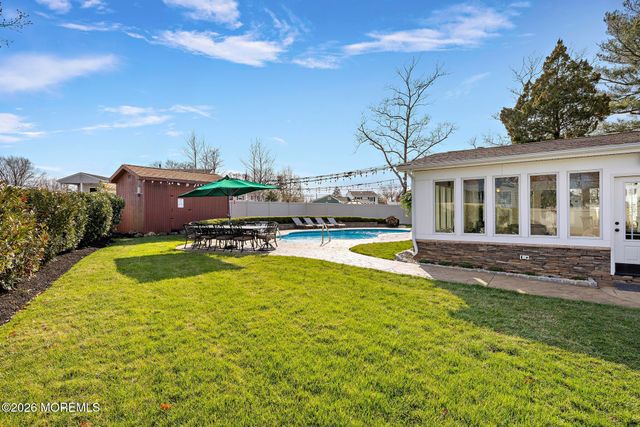 35 Calt Drive, Hazlet, NJ 07730