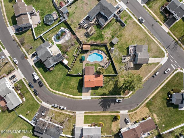 35 Calt Drive, Hazlet, NJ 07730
