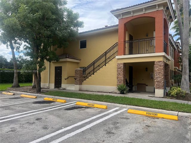 3390 NE 9th St 201, Homestead, FL 33033