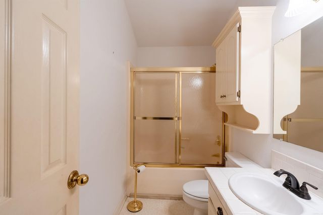 102 Live Oak, Searcy, AR 72143