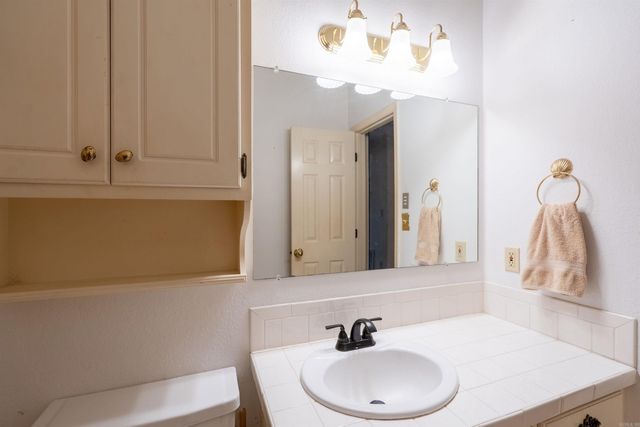 102 Live Oak, Searcy, AR 72143