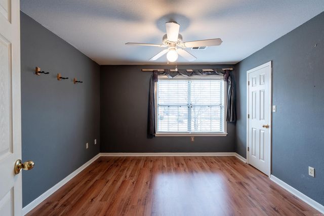 102 Live Oak, Searcy, AR 72143