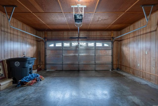 102 Live Oak, Searcy, AR 72143