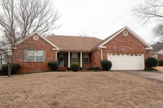 102 Live Oak, Searcy, AR 72143