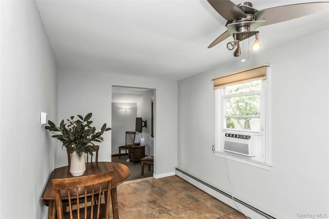 71 Paprocki Avenue, West Islip, NY 11795