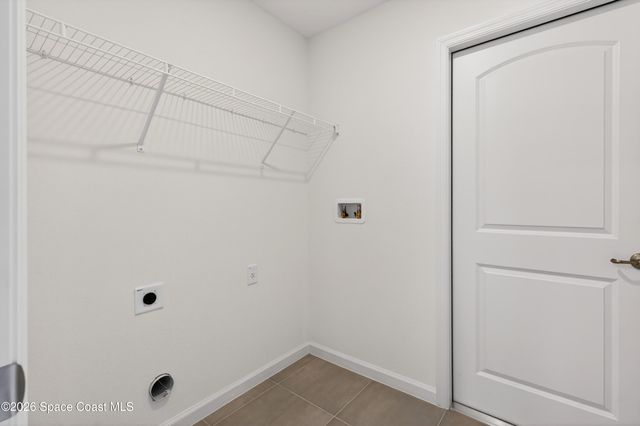 694 Airoso Road SE, Palm Bay, FL 32909