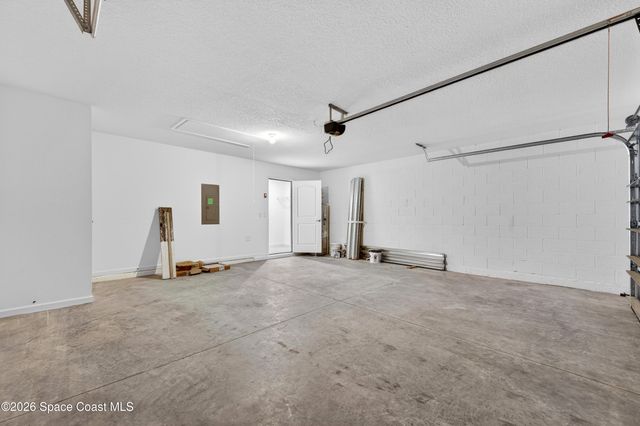 694 Airoso Road SE, Palm Bay, FL 32909