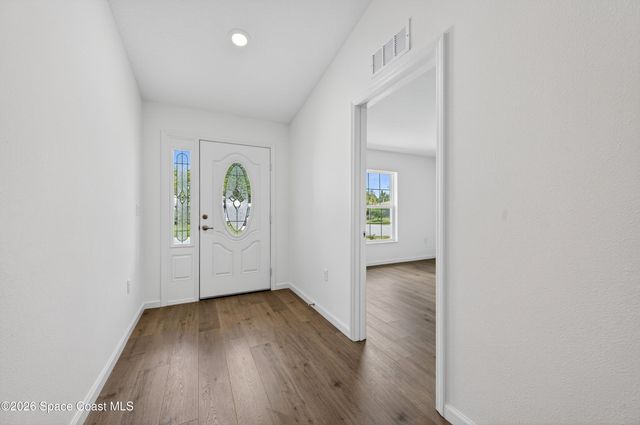 694 Airoso Road SE, Palm Bay, FL 32909