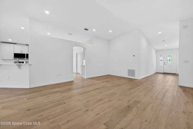 694 Airoso Road SE, Palm Bay, FL 32909