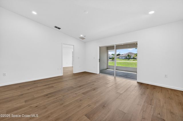 694 Airoso Road SE, Palm Bay, FL 32909