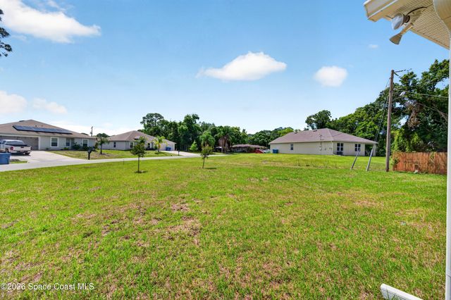 694 Airoso Road SE, Palm Bay, FL 32909