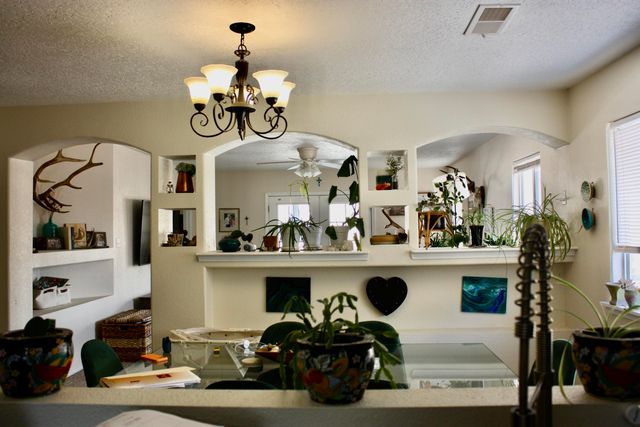 473 Cimarron Meadows Court NE, Rio Rancho, NM 87144