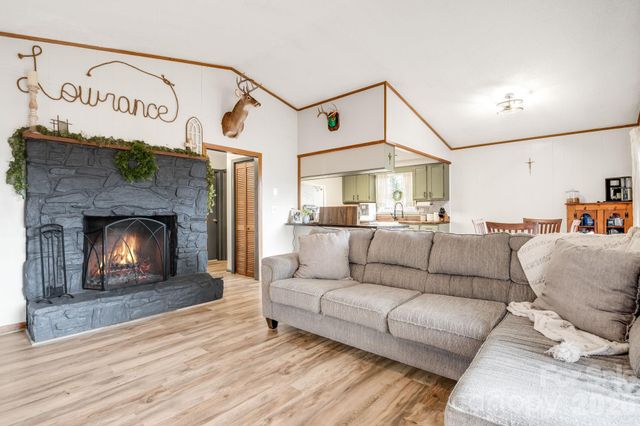 1330 Maple Springs Drive, Waynesville, NC 28785