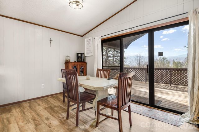 1330 Maple Springs Drive, Waynesville, NC 28785