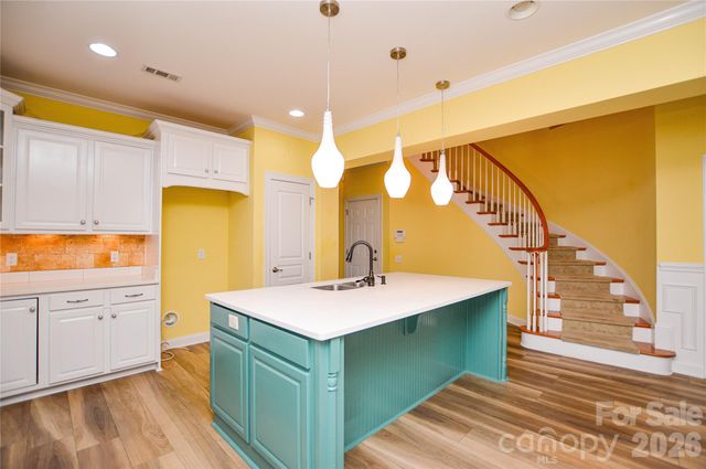 2542 Mountain Laurel Avenue NW, Concord, NC 28027