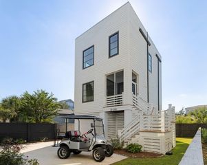 75 Aiken Street 200, Charleston, SC 29403