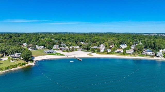 7 Cynthia Street, Dartmouth, MA 02748