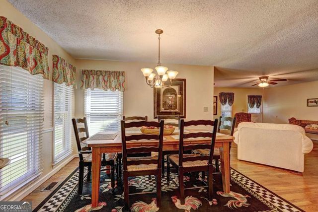 40 Holder Road, Temple, GA 30179