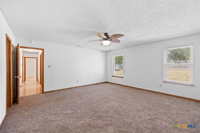 4996 E FM 436, Temple, TX 76501