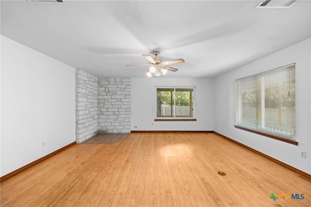 4996 E FM 436, Temple, TX 76501