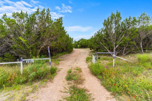 1510 Fm 580 E, Lampasas, TX 76550