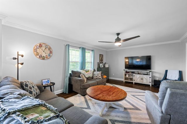 2405 Hickory Ridge Drive, Chattanooga, TN 37421