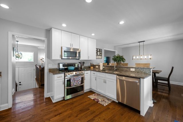 2405 Hickory Ridge Drive, Chattanooga, TN 37421