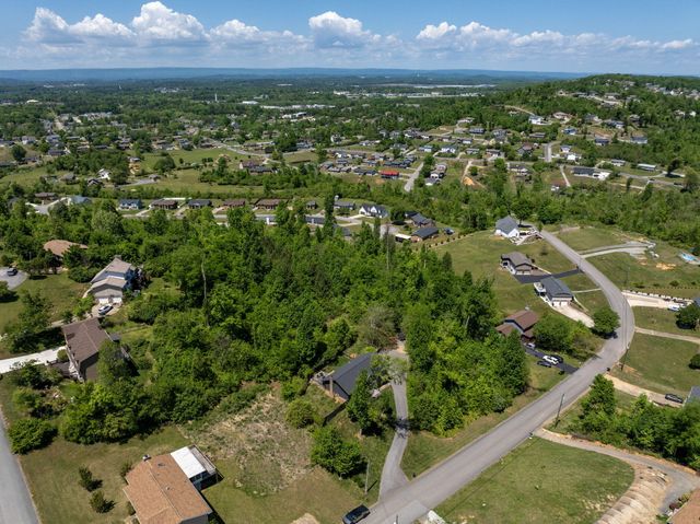 2405 Hickory Ridge Drive, Chattanooga, TN 37421