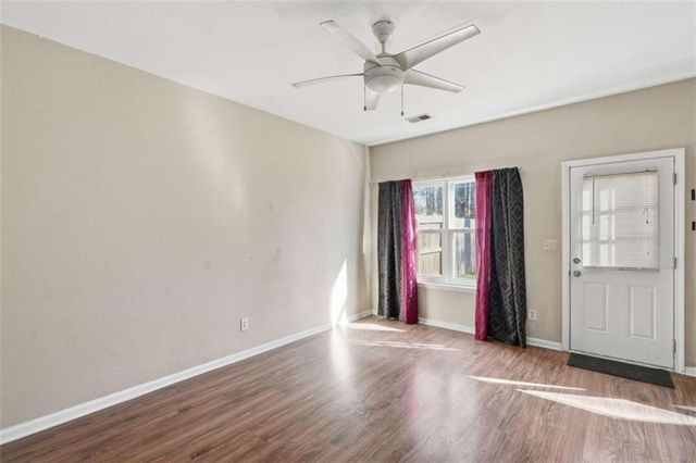 5100 Windsor Forrest Lane, College Park, GA 30349