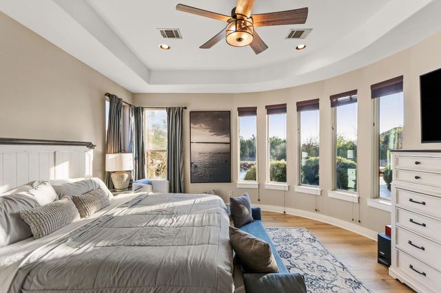 309 Hacienda PL, Dripping Springs, TX 78620