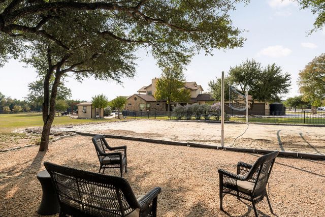 309 Hacienda PL, Dripping Springs, TX 78620