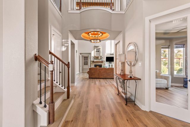 309 Hacienda PL, Dripping Springs, TX 78620