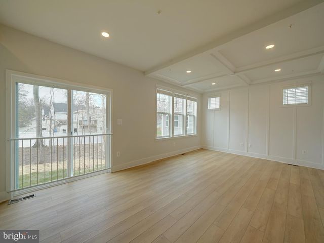 9324 MEREDITH AVE, Laurel, MD 20723