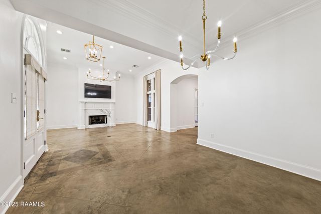 415 Harbor Road, Youngsville, LA 70592